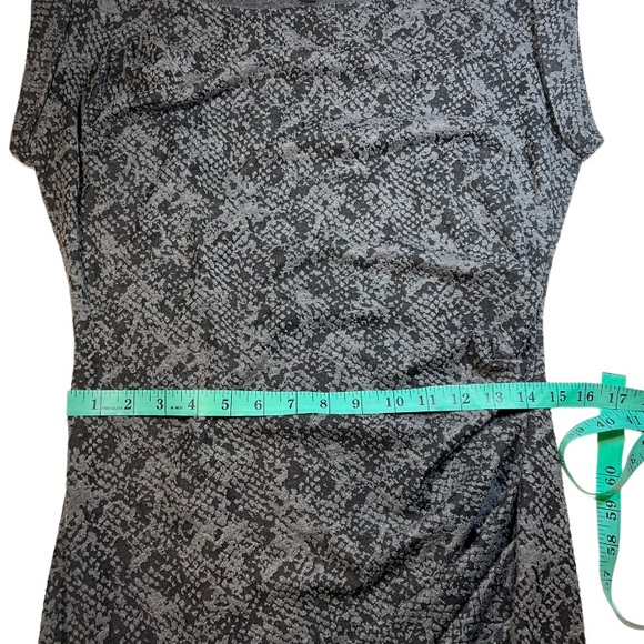 Anne Taylor Ruched Snakeskin Pattern Dress size 6 - Picture 14 of 15